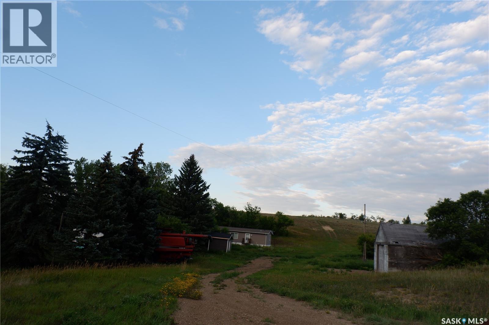 Rayner Acreage, Old Post Rm No. 43, SK