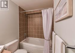 Third bathroom - 