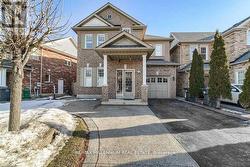 23 CALDERSTONE DRIVE S Brampton, ON L6P 2A4
