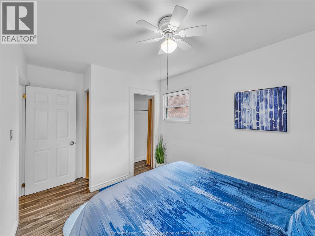 2187 Girardot, Windsor, ON