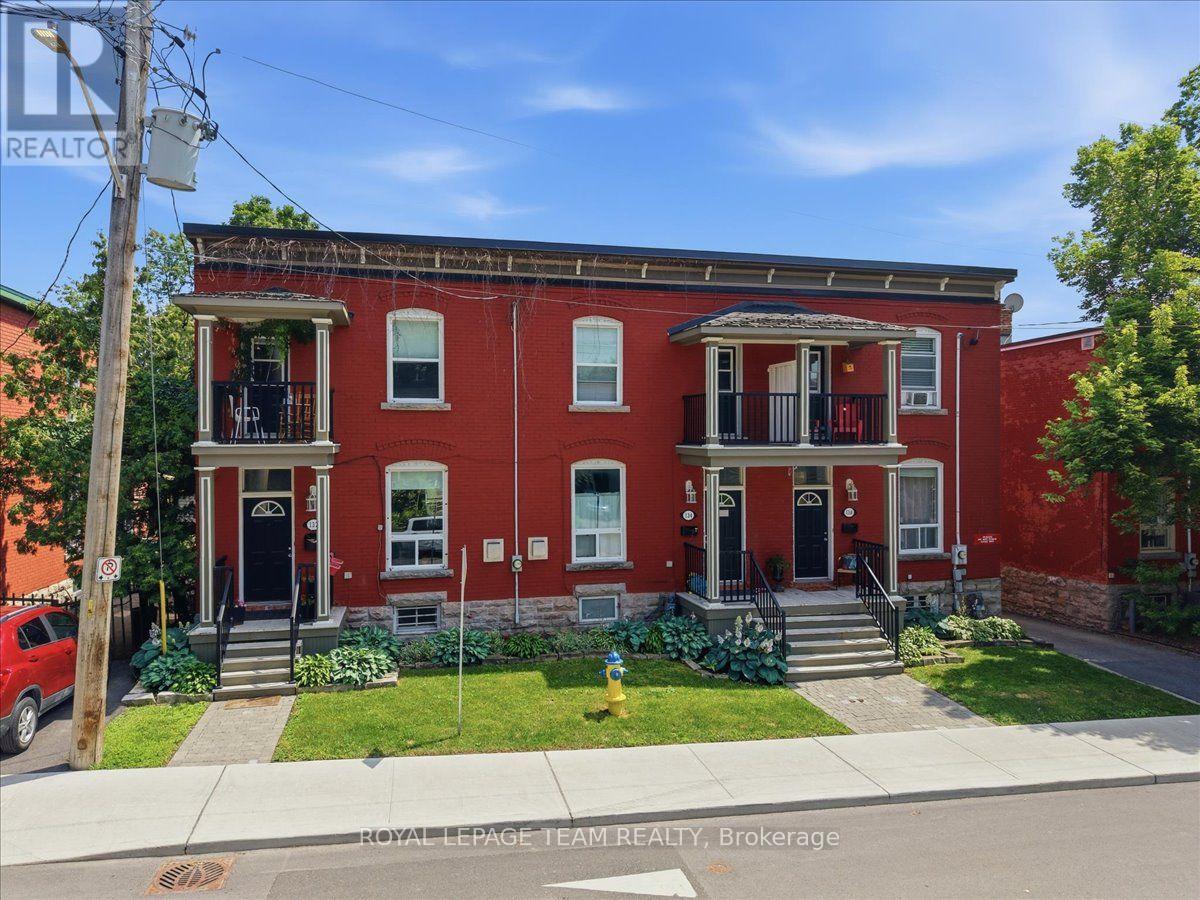 132 Elm Street, Ottawa, ON