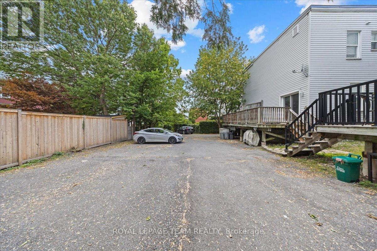 134 Elm Street, Ottawa, ON