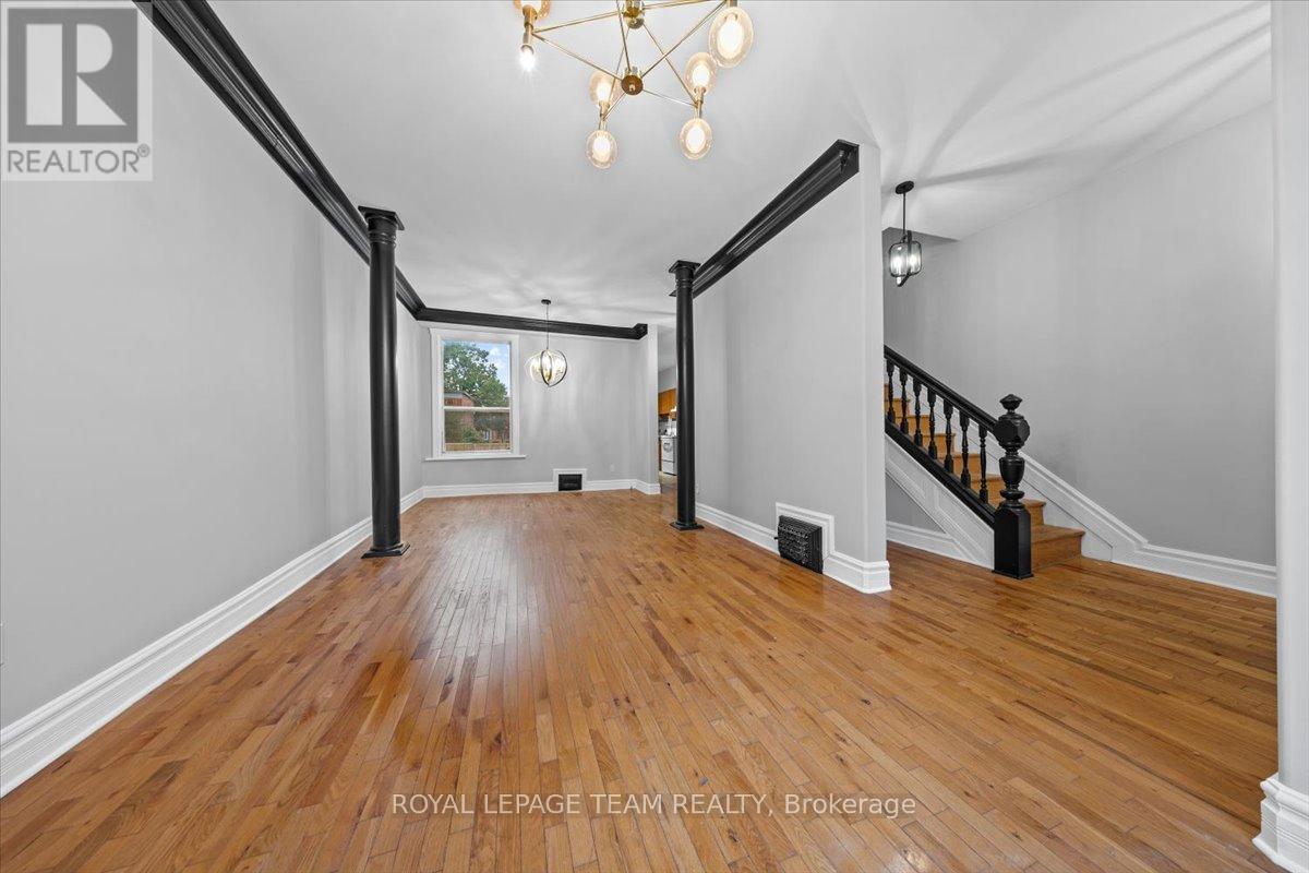 134 Elm Street, Ottawa, ON