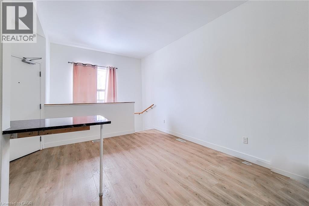 255 Emerald Street N Unit# 5, Hamilton, ON