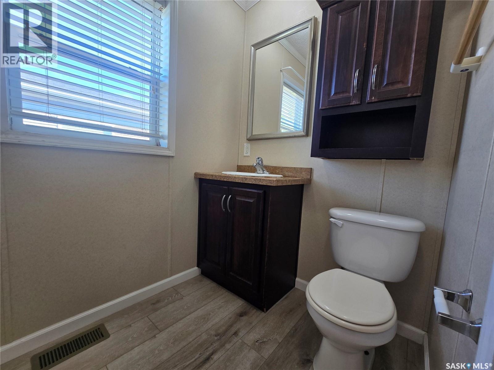 210 Brownlee Street, Weyburn, SK