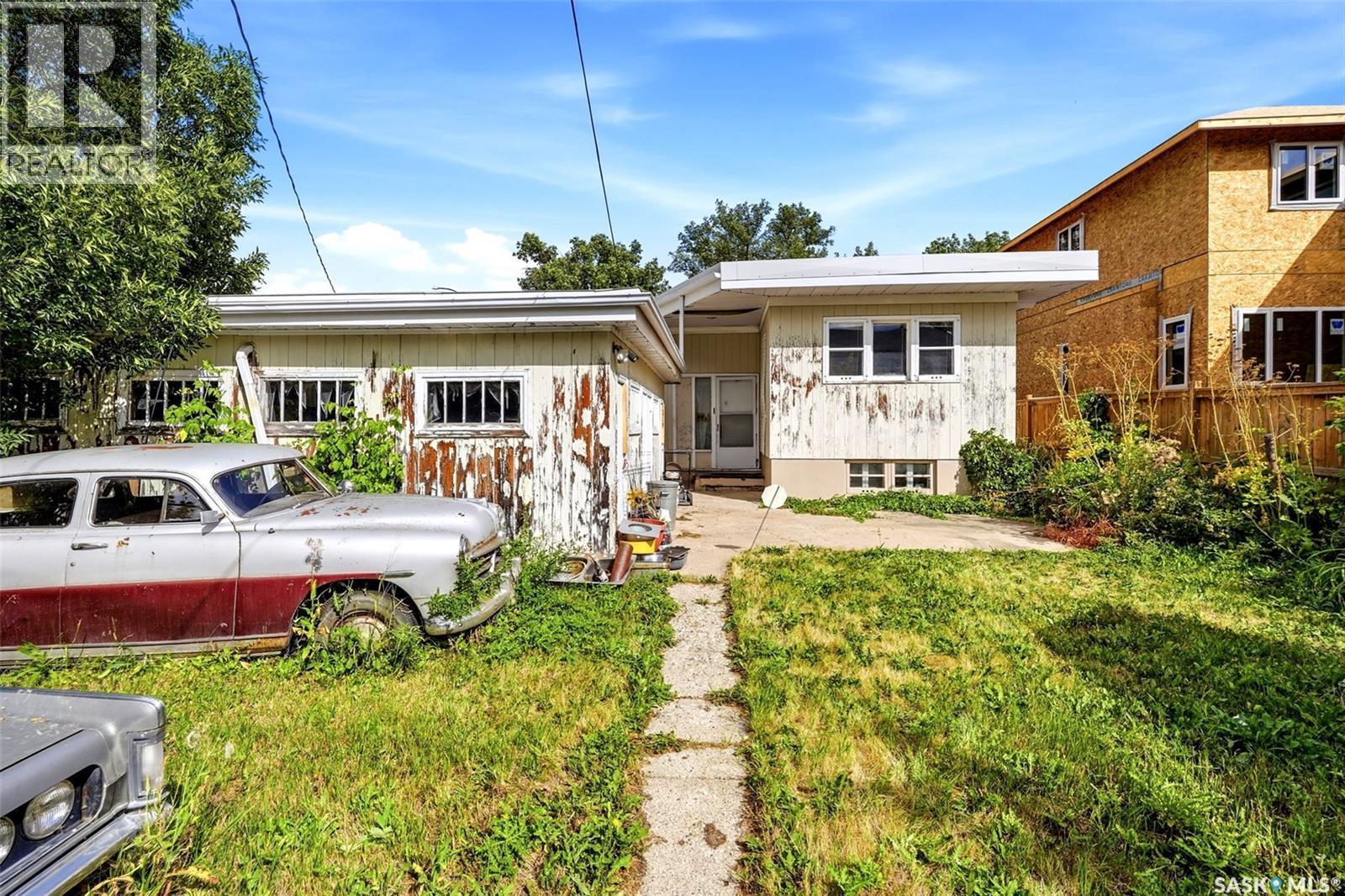 3600 Albert Street, Regina, SK