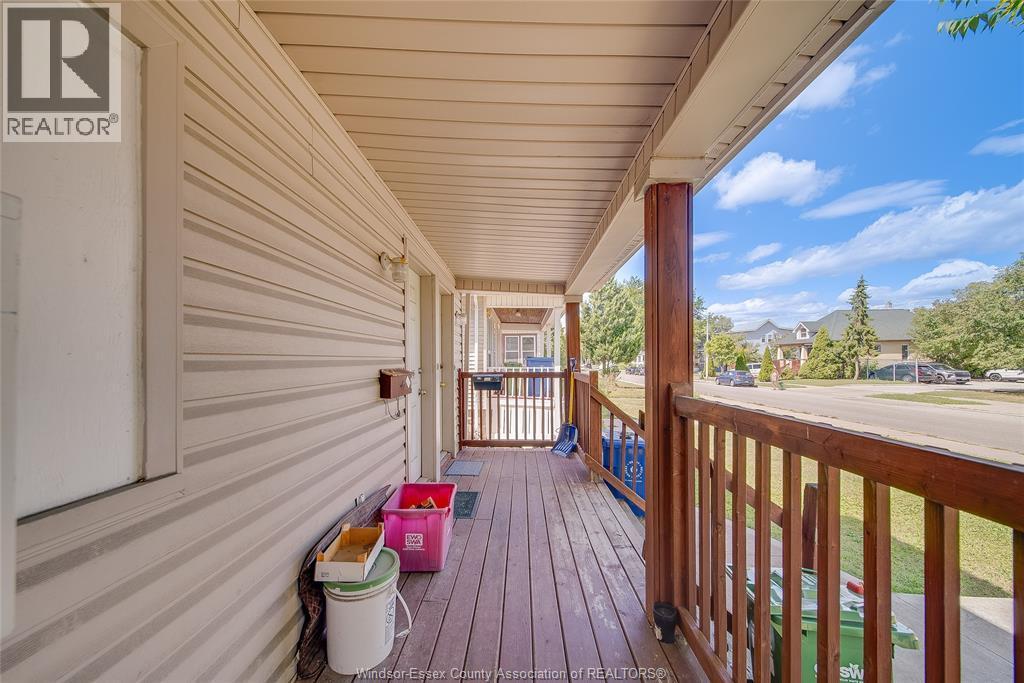 989 Windsor Avenue, Windsor, ON