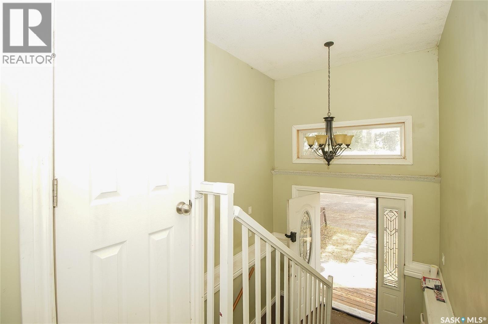 A B 417 Robinson Street, Regina, SK