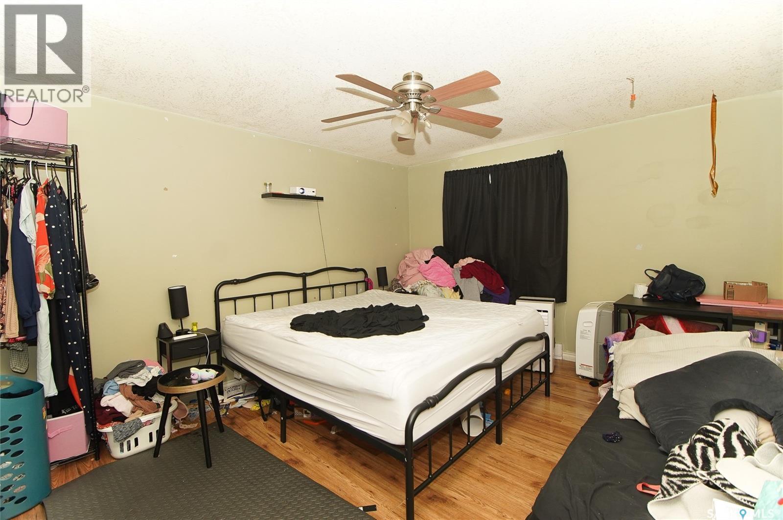 A B 417 Robinson Street, Regina, SK