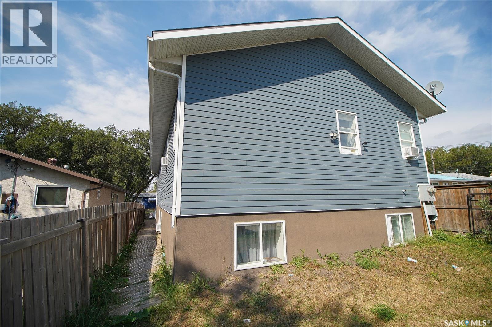 A B 417 Robinson Street, Regina, SK