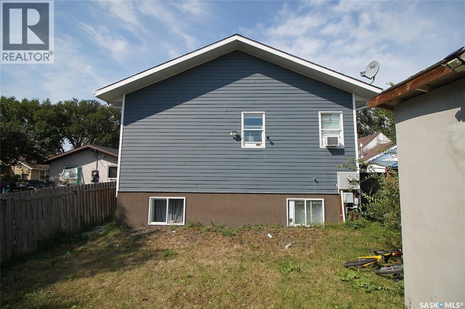 A B 417 Robinson Street, Regina, SK
