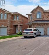 385 COMISKEY CRESCENT Mississauga, ON L5W 0C6