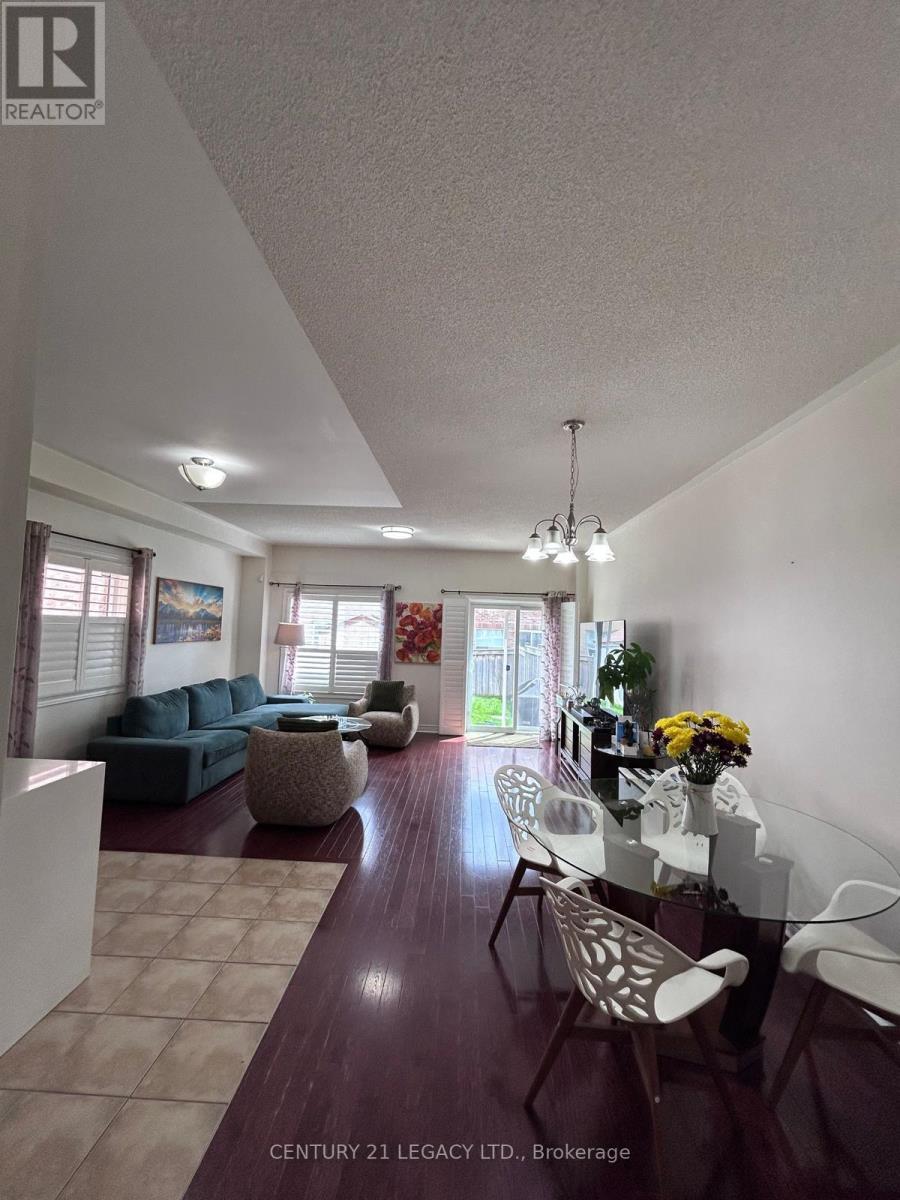 385 Comiskey Crescent, Mississauga, ON