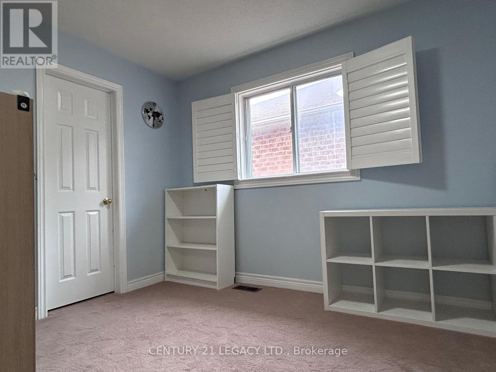 385 Comiskey Crescent, Mississauga, ON