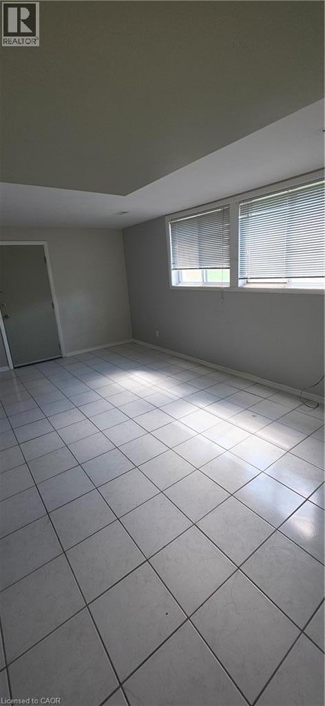 18 High Street, Waterloo, ON