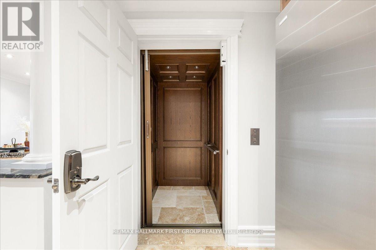 986 Mountcastle Crescent, Pickering, ON