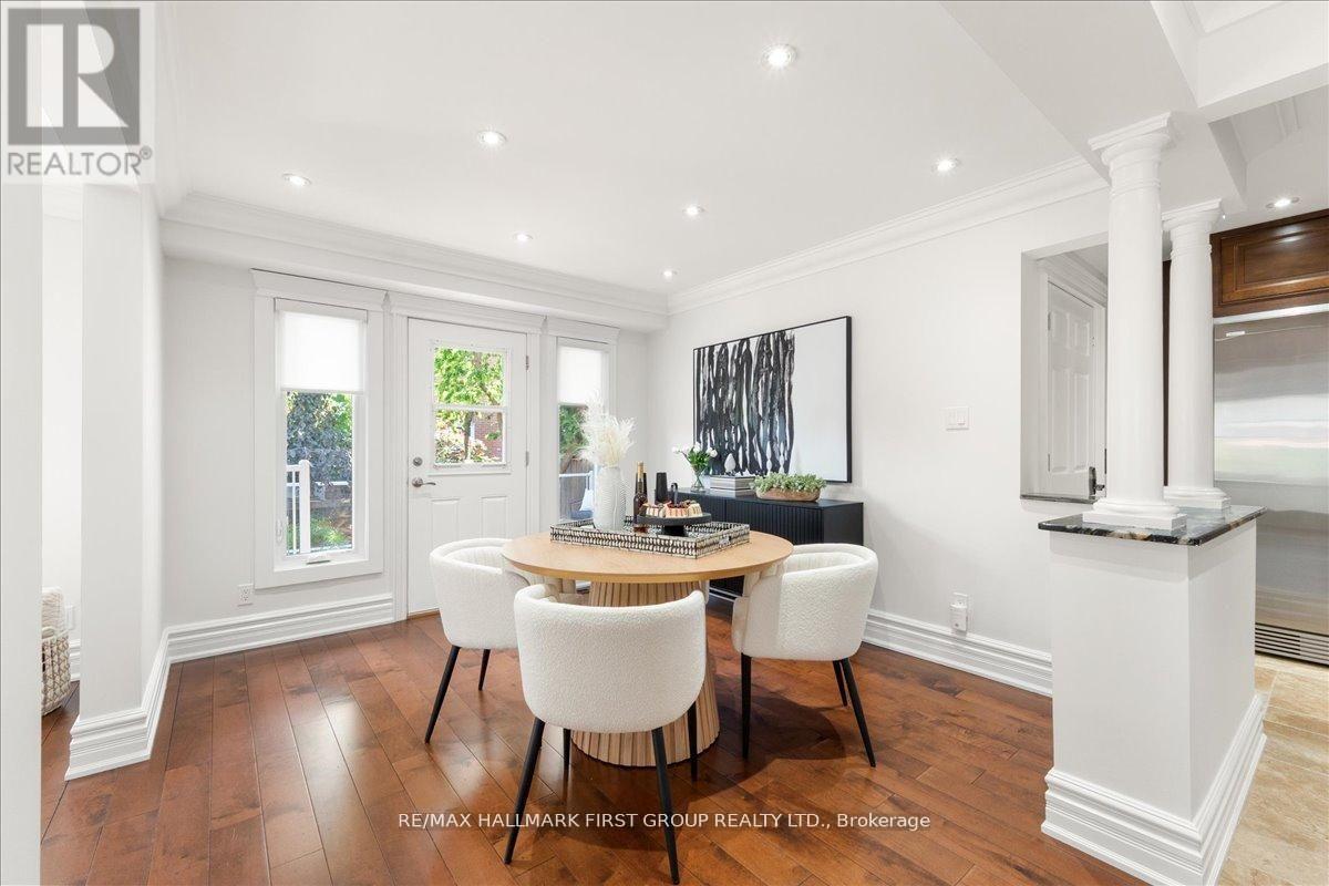 986 Mountcastle Crescent, Pickering, ON