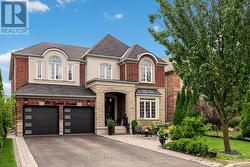 176 TIGERTAIL CRESCENT Bradford West Gwillimbury, ON L3Z 0M4