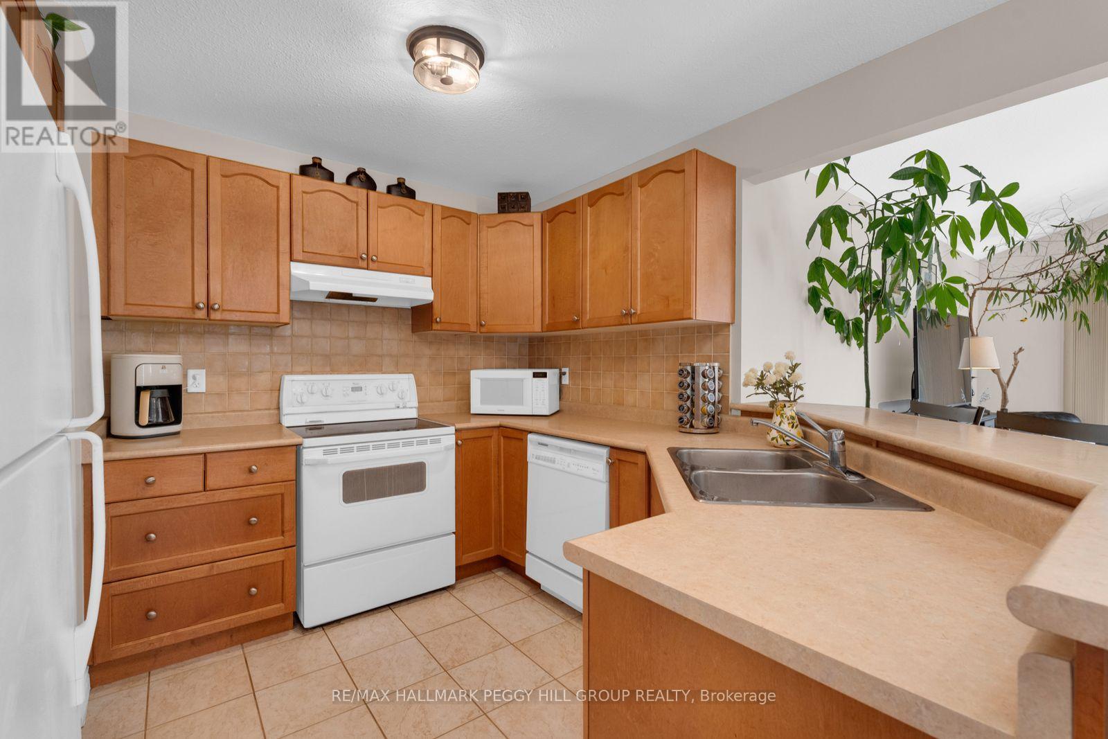 43 Nicklaus Drive, Barrie, ON