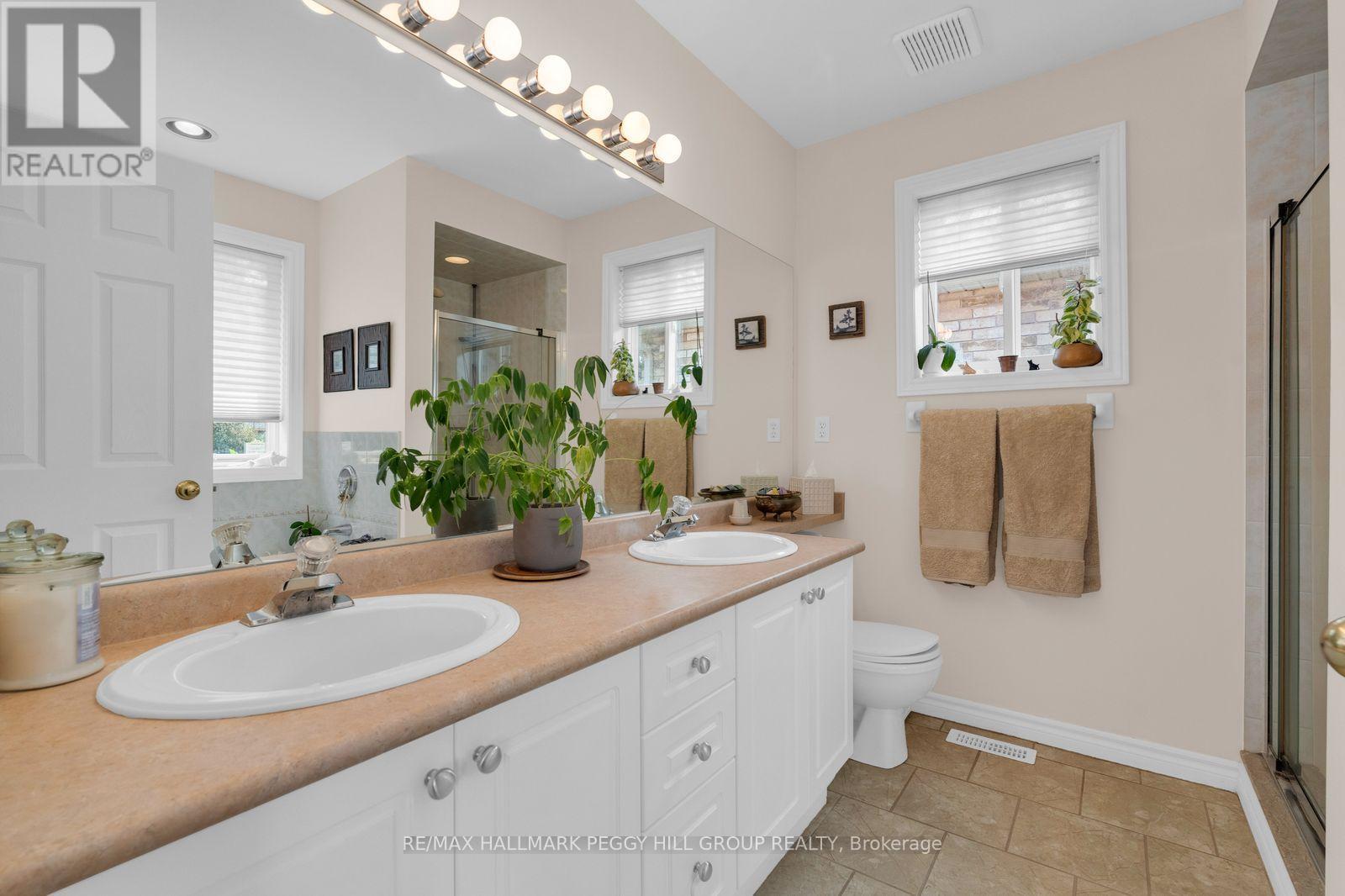 43 Nicklaus Drive, Barrie, ON