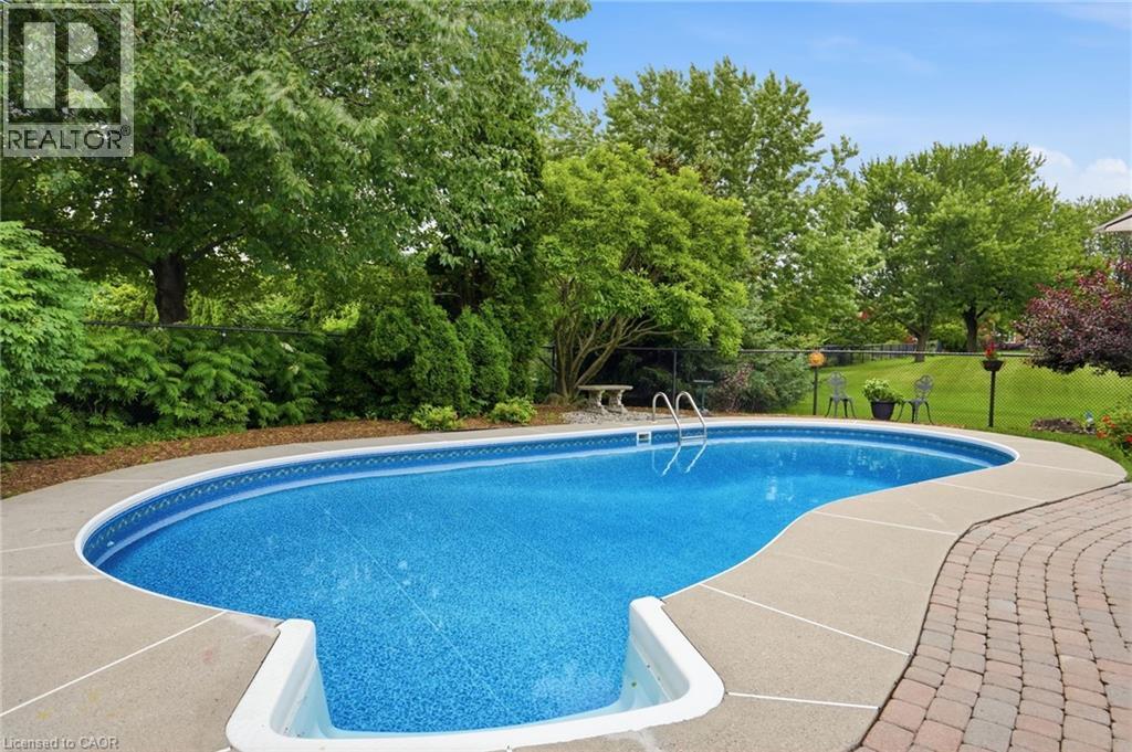 4129 Millcroft Park Drive, Burlington, ON