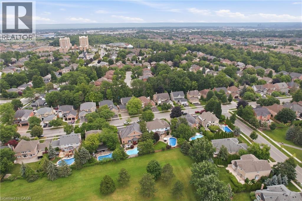 4129 Millcroft Park Drive, Burlington, ON