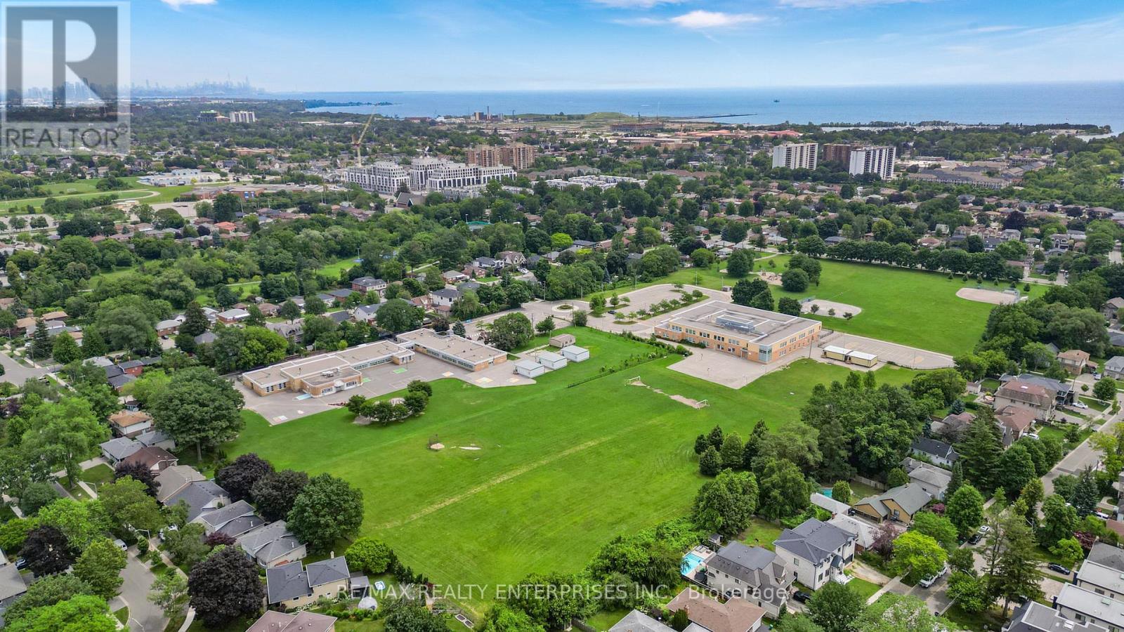 1362 Kenmuir Avenue, Mississauga, ON