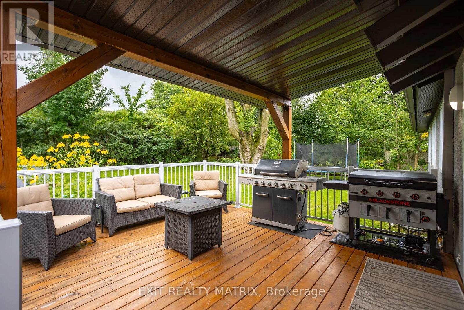 415 Front Road W, Champlain, ON