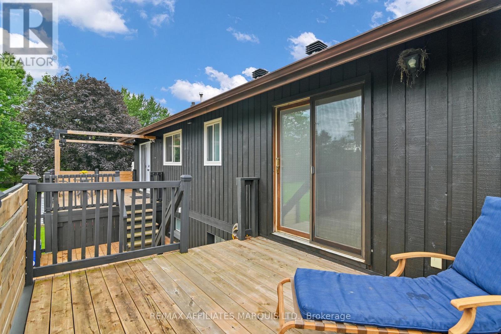 422 Hilbert Avenue, Cornwall, ON
