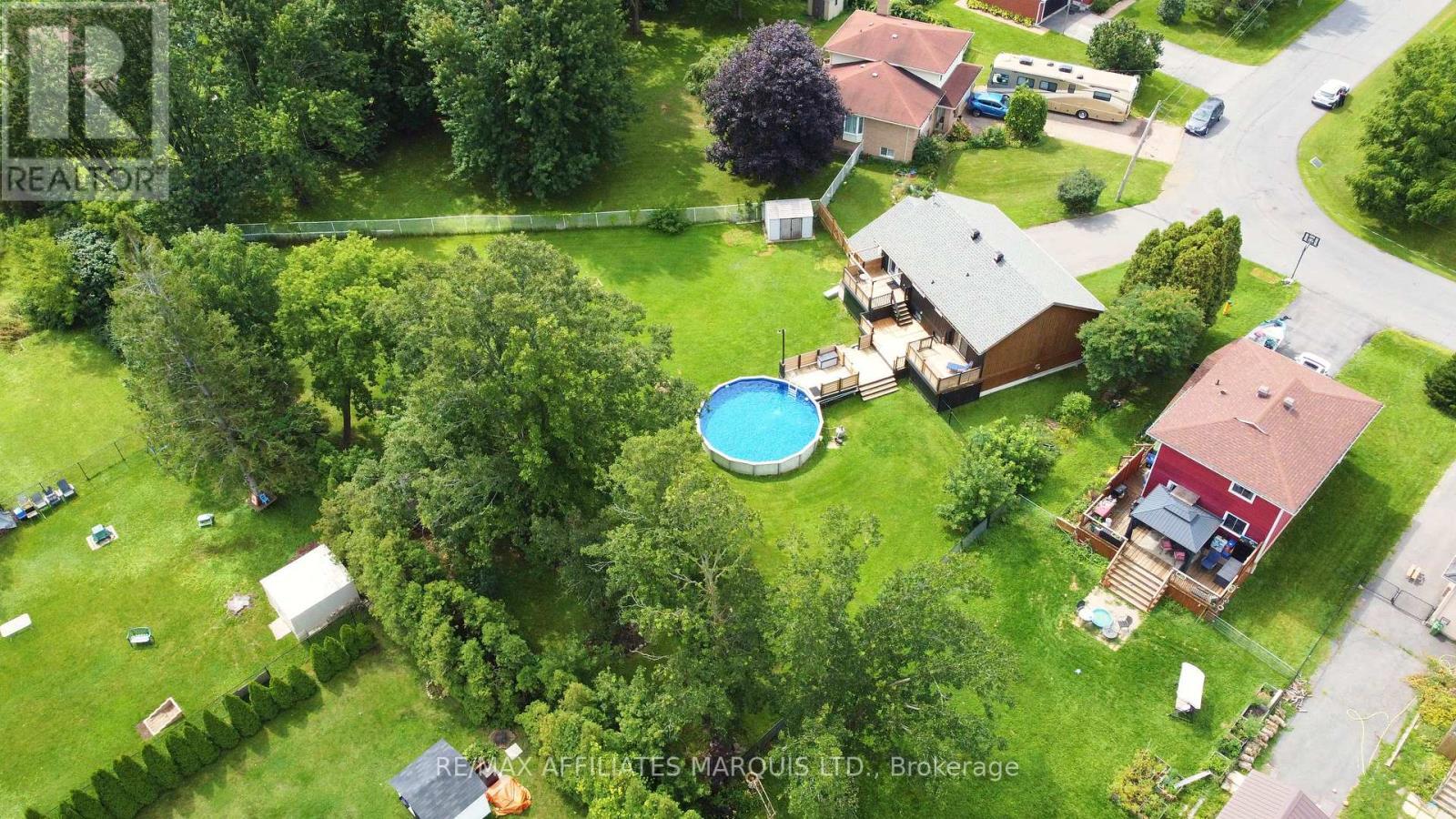 422 Hilbert Avenue, Cornwall, ON