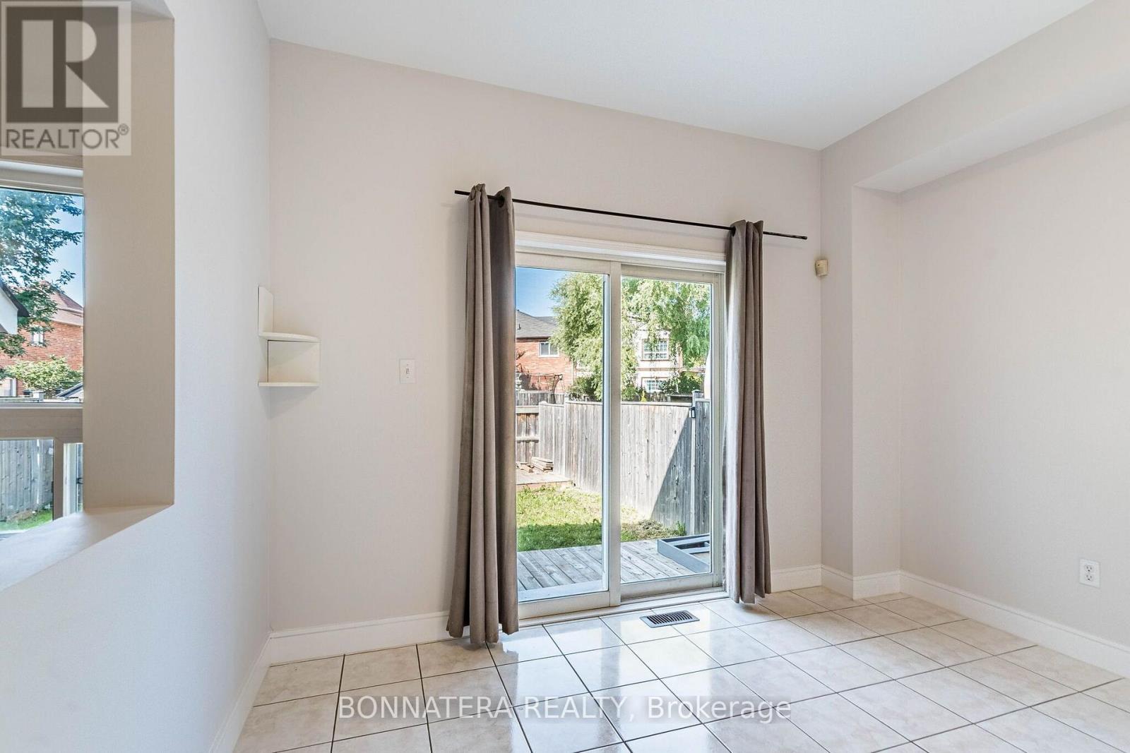 4297 Guildwood Way, Mississauga, ON