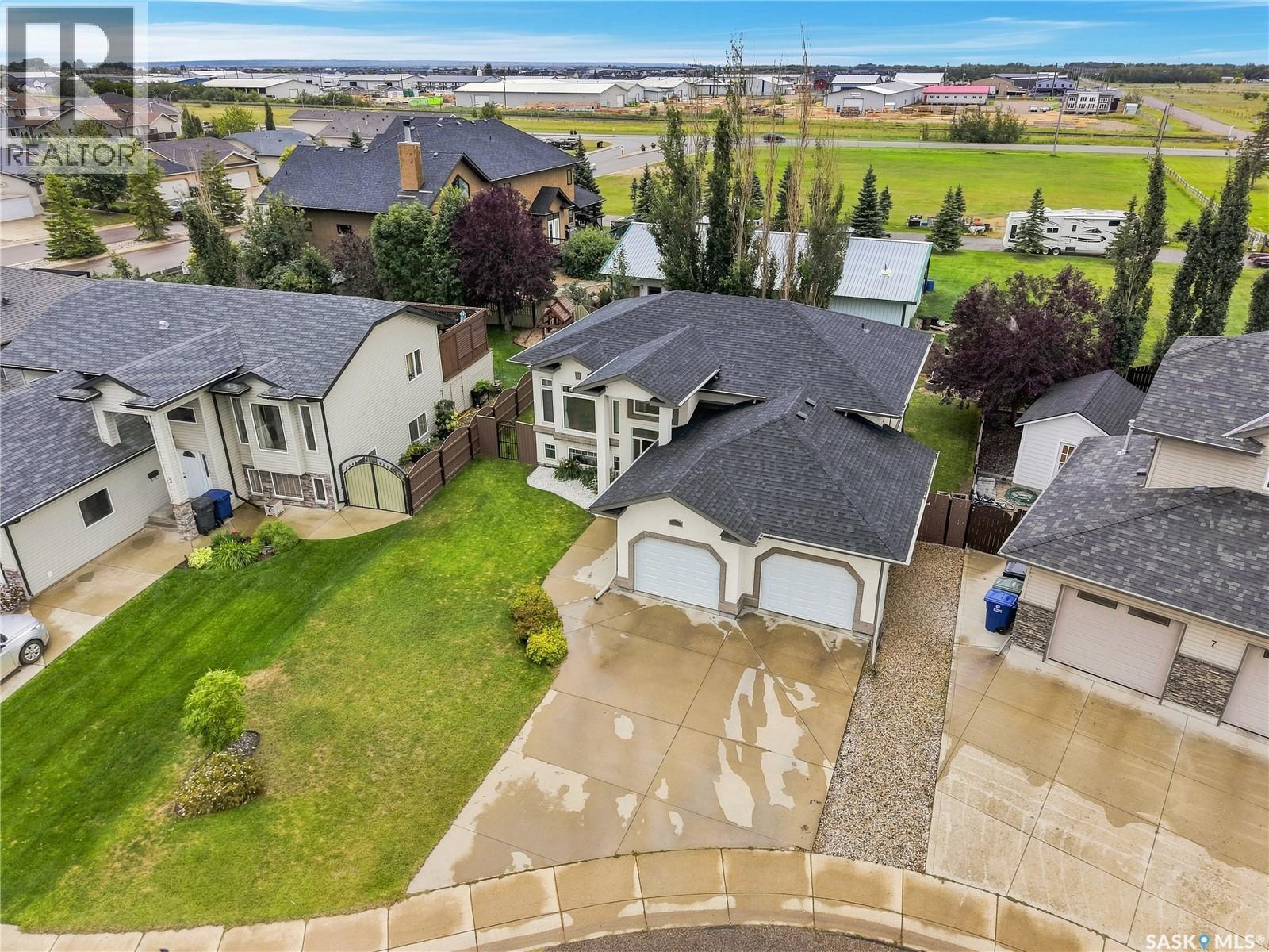 5 Brooklyn Court, Warman, SK