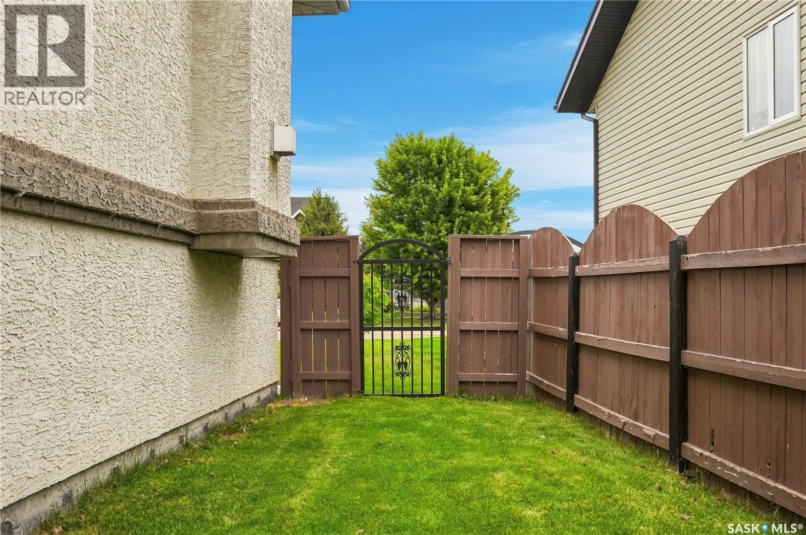 5 Brooklyn Court, Warman, SK