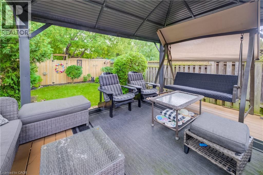 16 Steed Court, Brantford, ON