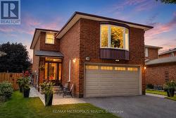 38 LANGHOLM COURT Brampton, ON L6Z 2X9