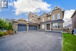 8 MITCHELL CRESCENT Mono, ON L9W 6W6