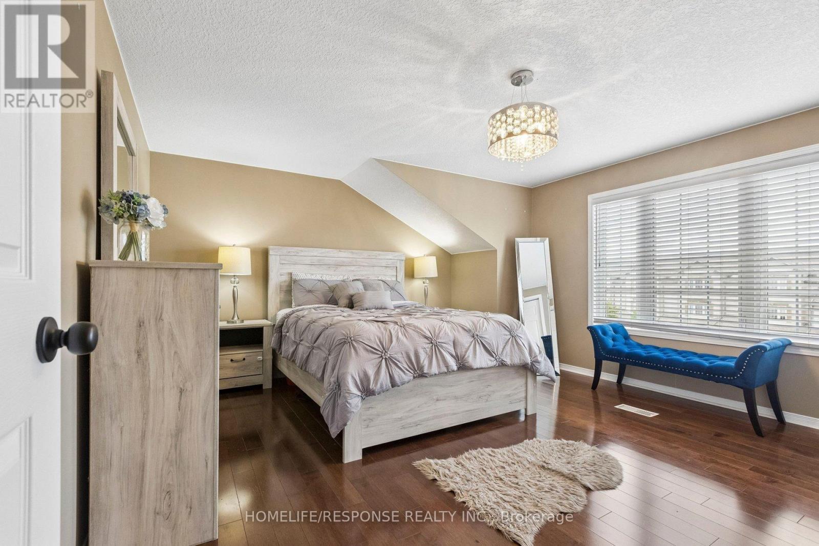222 Sophia Crescent, Kitchener, ON