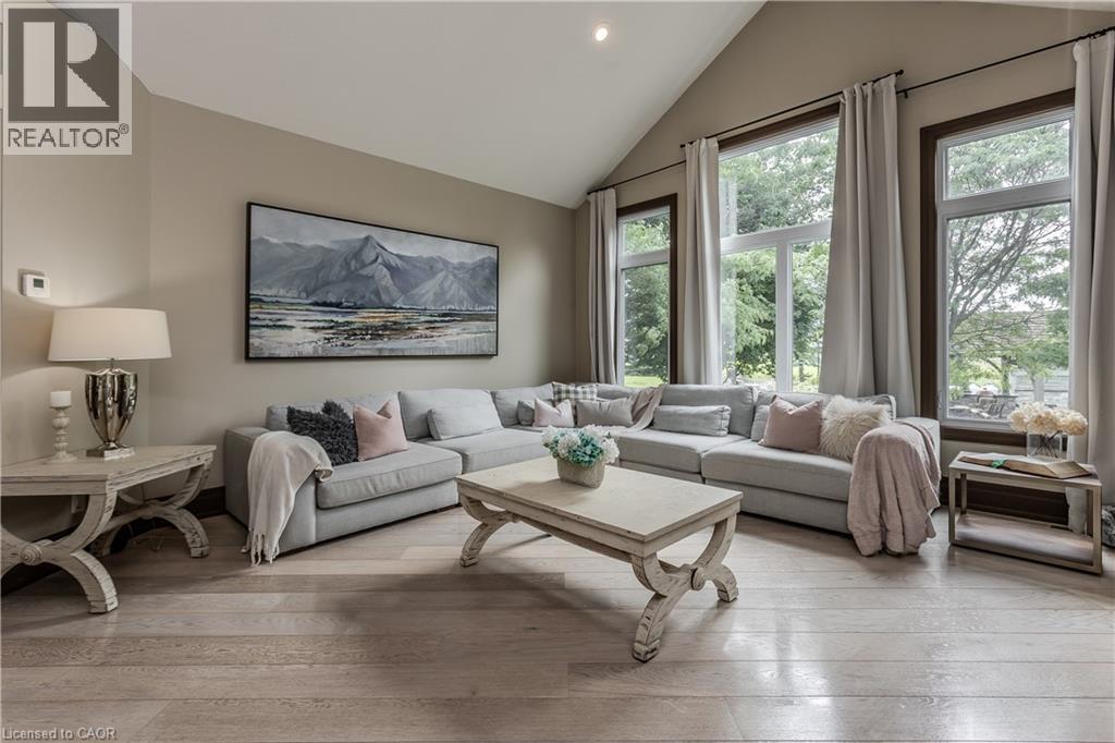 5200 No 2 Side Road, Milton, ON