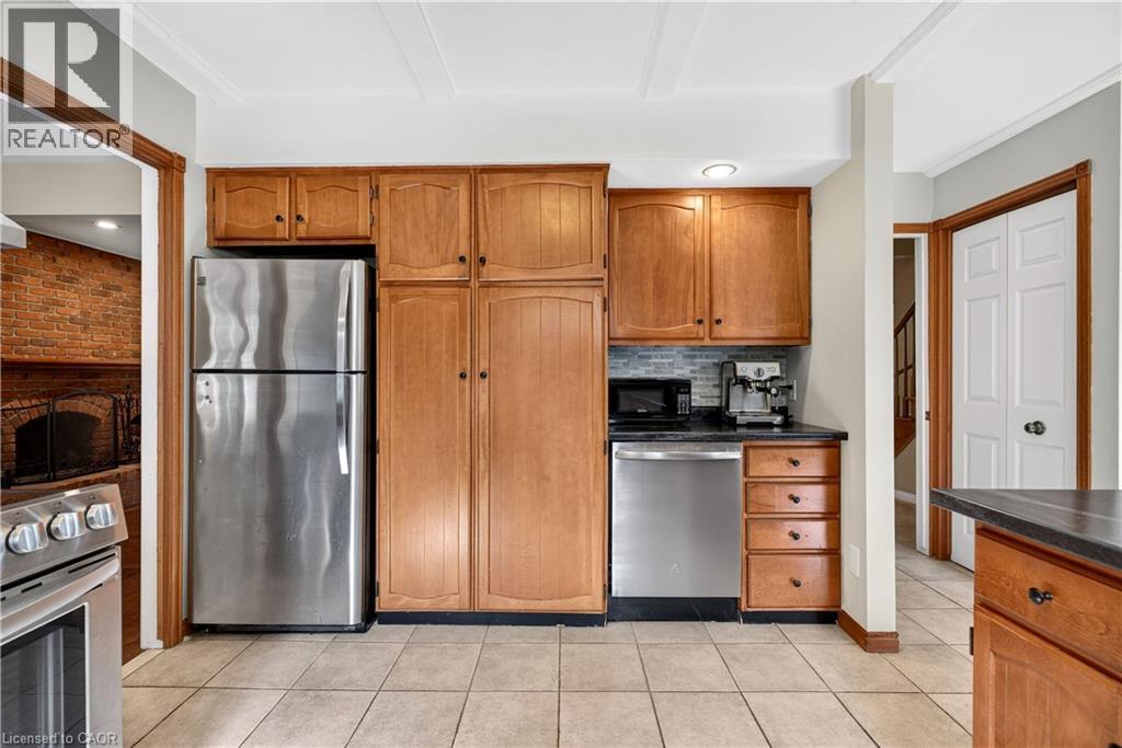 166 Orchard Drive, Ancaster, ON