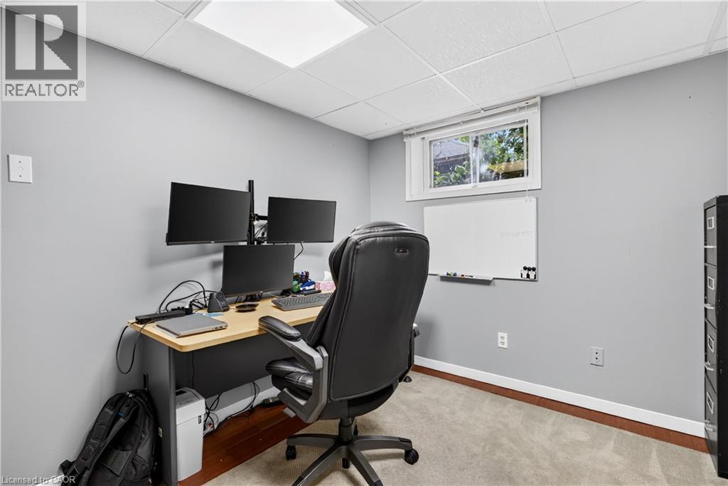 166 Orchard Drive, Ancaster, ON