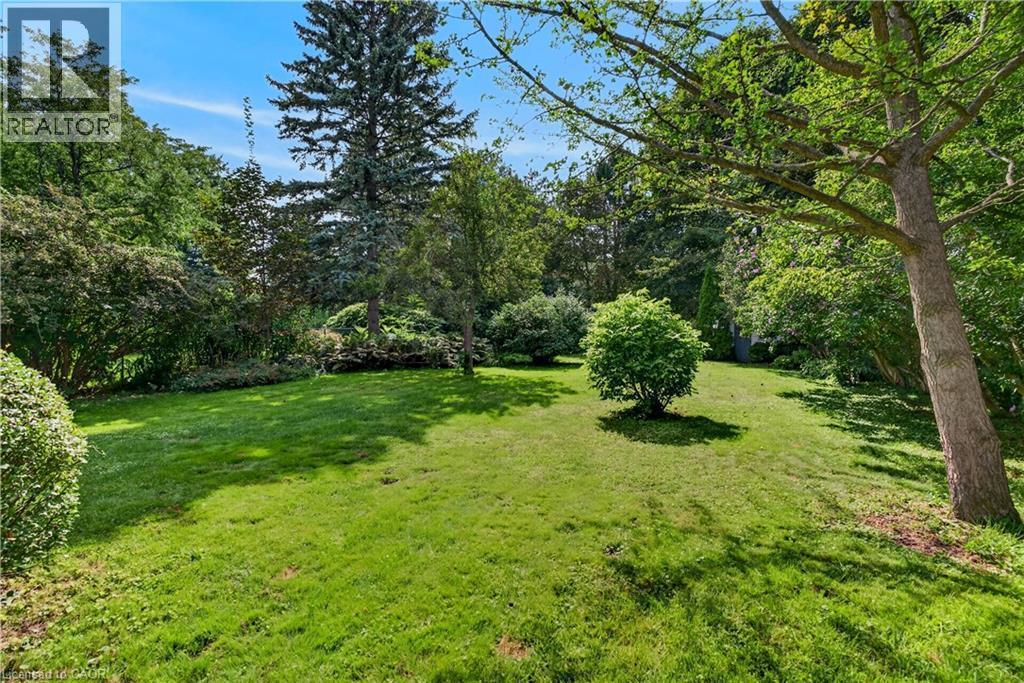 166 Orchard Drive, Ancaster, ON