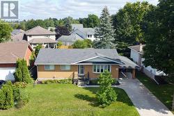 72 3RD STREET Hanover, ON N4N 3H9