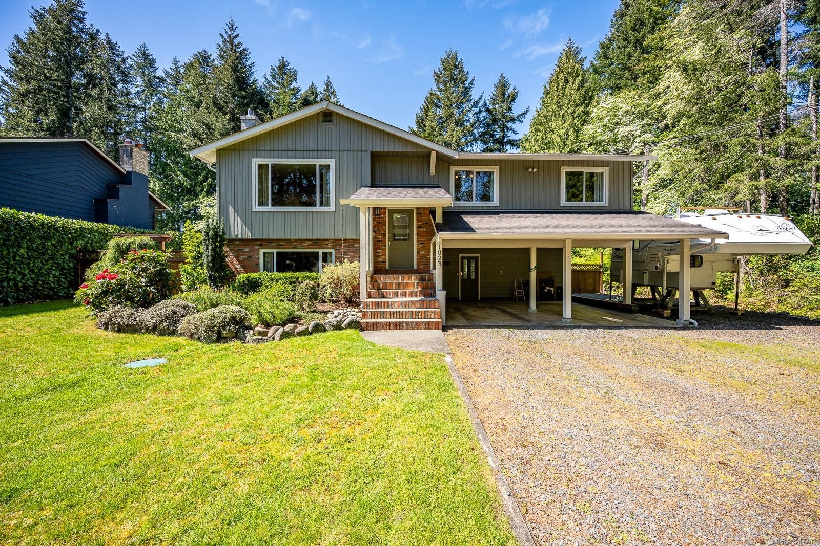 1023 Sylvan Rd, Comox, BC