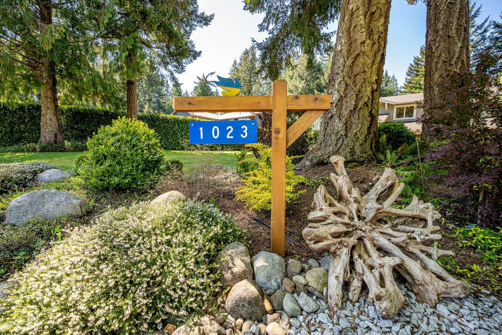 1023 Sylvan Rd, Comox, BC