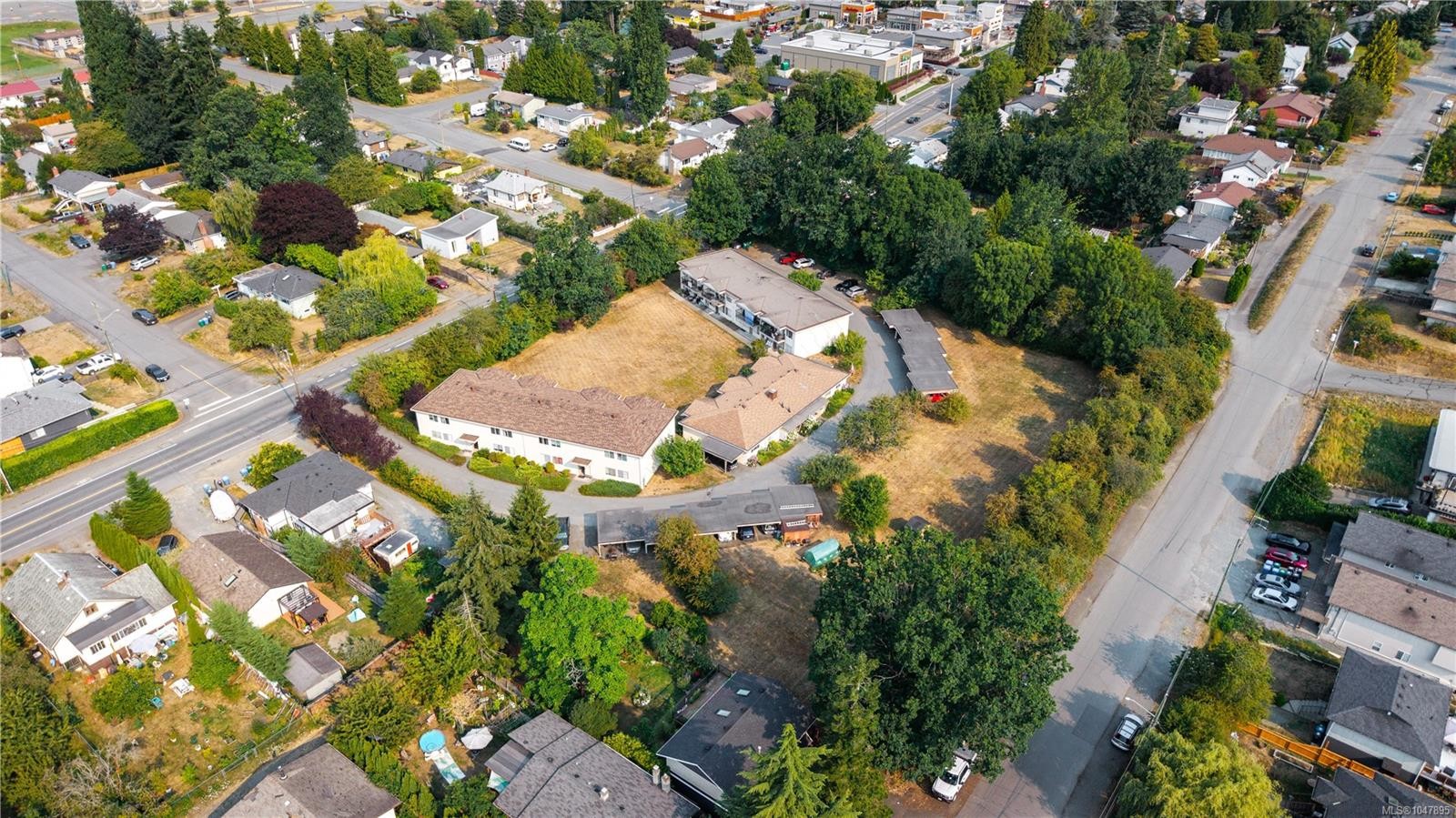 664 Bruce Ave, Nanaimo, BC