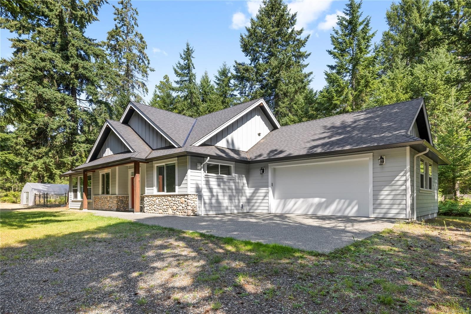 480 Oakdowne Rd, Qualicum Beach, BC