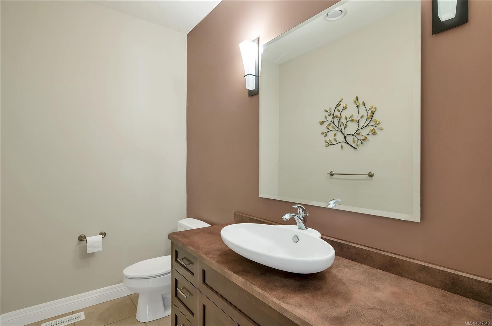 830 Pinecrest Rd, Campbell River, BC