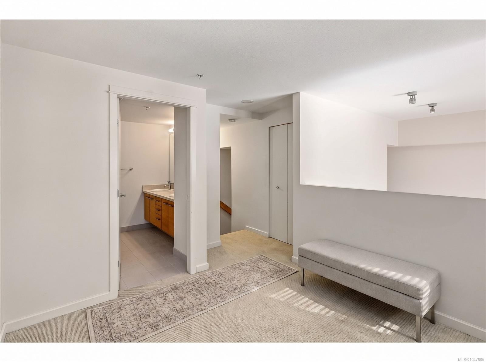 #107-38 Front St, Nanaimo, BC