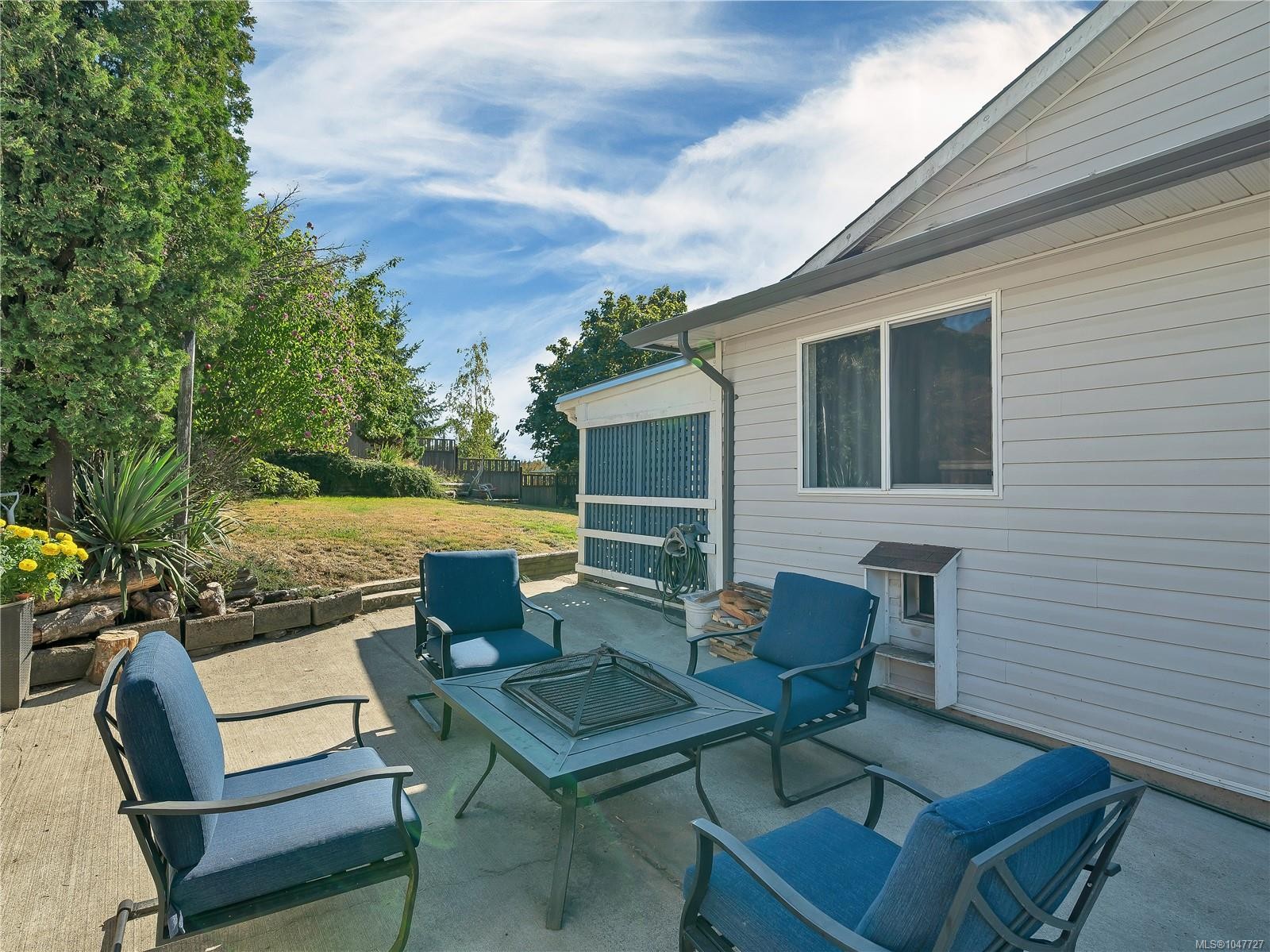 825 Pinecrest Rd, Campbell River, BC