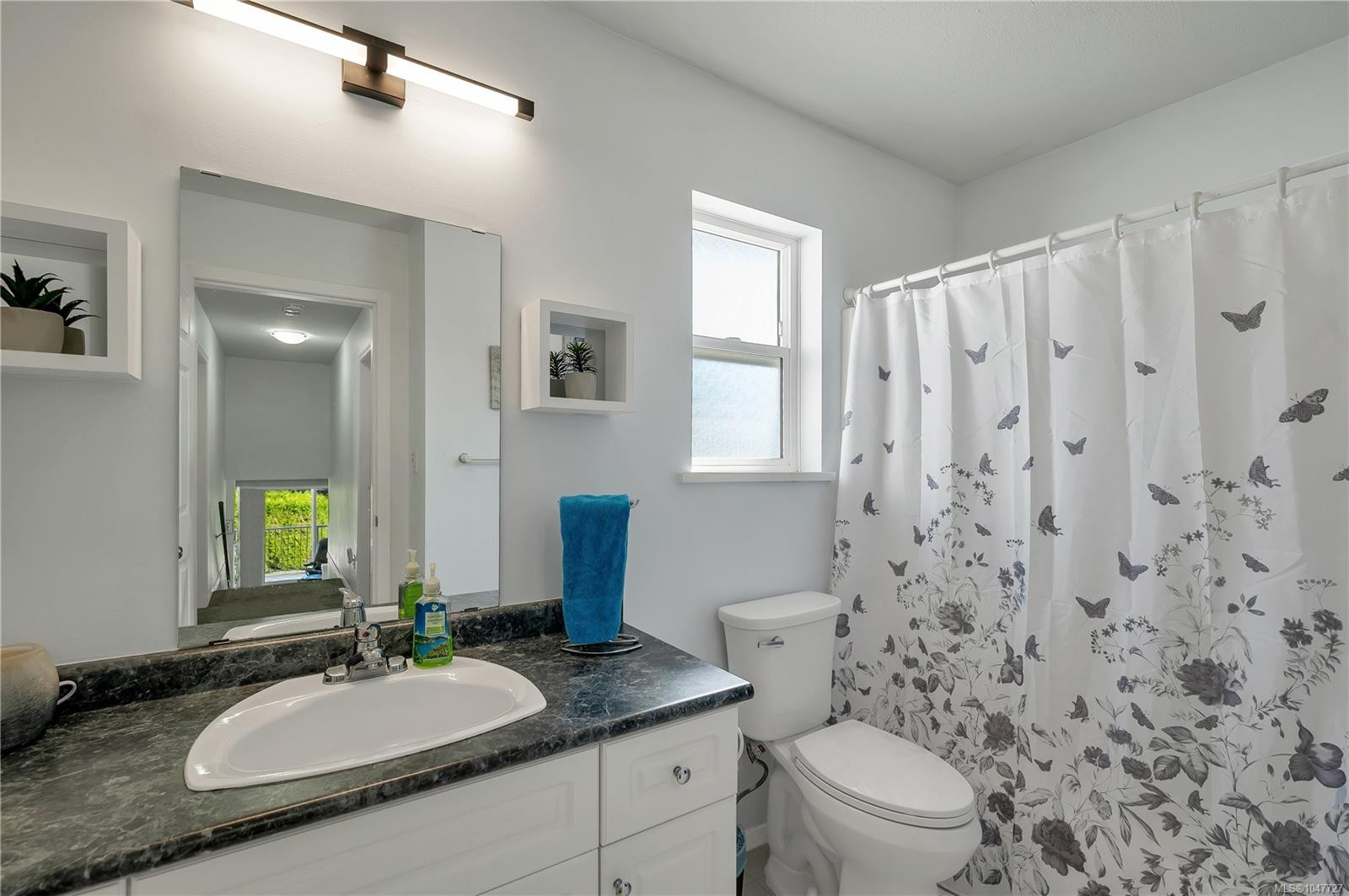 825 Pinecrest Rd, Campbell River, BC